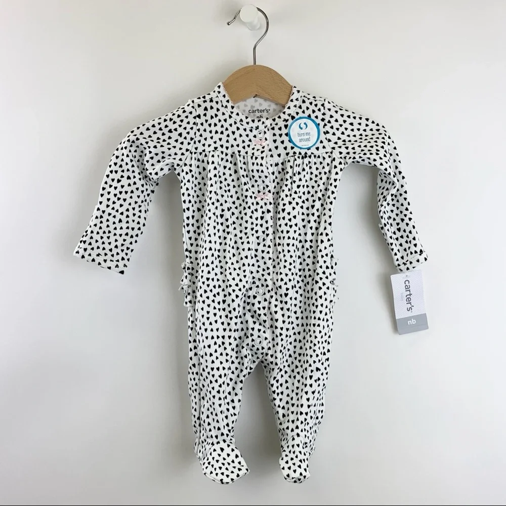 NWT carter’s Long Sleeve Footed Heart Bodysuit nb